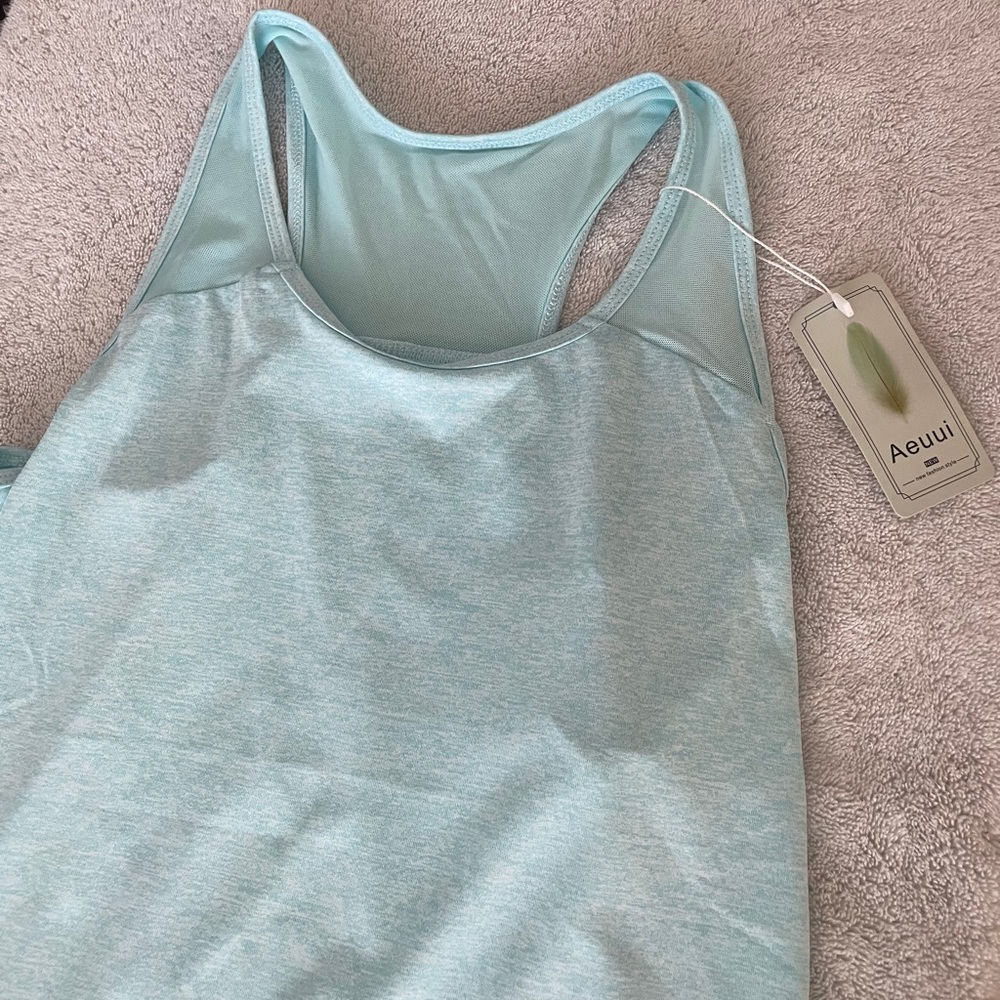 Teal workout shirt